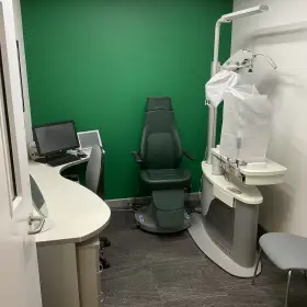 New Consulting Room
Works completed: New Unitary Install, new flooring, decorating: Click Here To View Larger Image